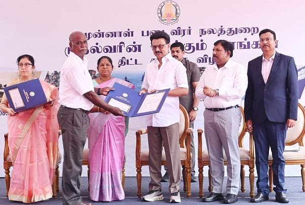 Launch of Mudhalvarin Kakkum Karangal SCheme